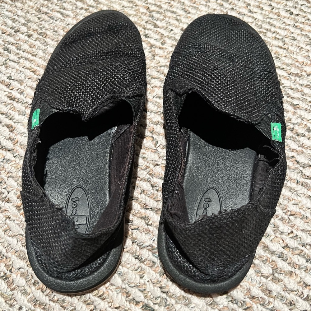 Black Sanuk Shoes